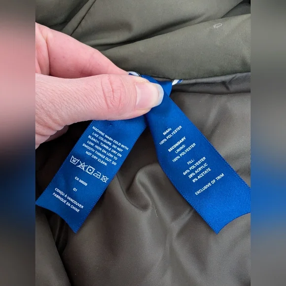 Kit + Ace Olive Green Hooded Puffer Coat M/L - Picture 5 of 7